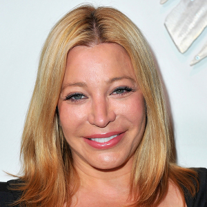 Illustration for article titled Find Out What Jennifer Aniston, Michael Phelps, And Taylor Dayne Have To Say